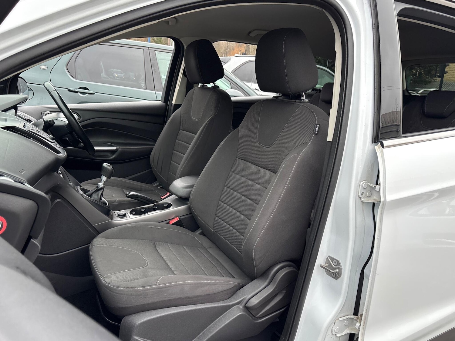 Used Ford Kuga 2014 for sale - 77440274: Photo 54