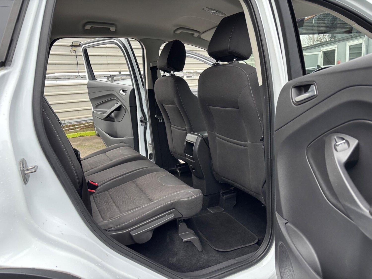 Used Ford Kuga 2014 for sale - 77440274: Photo 58