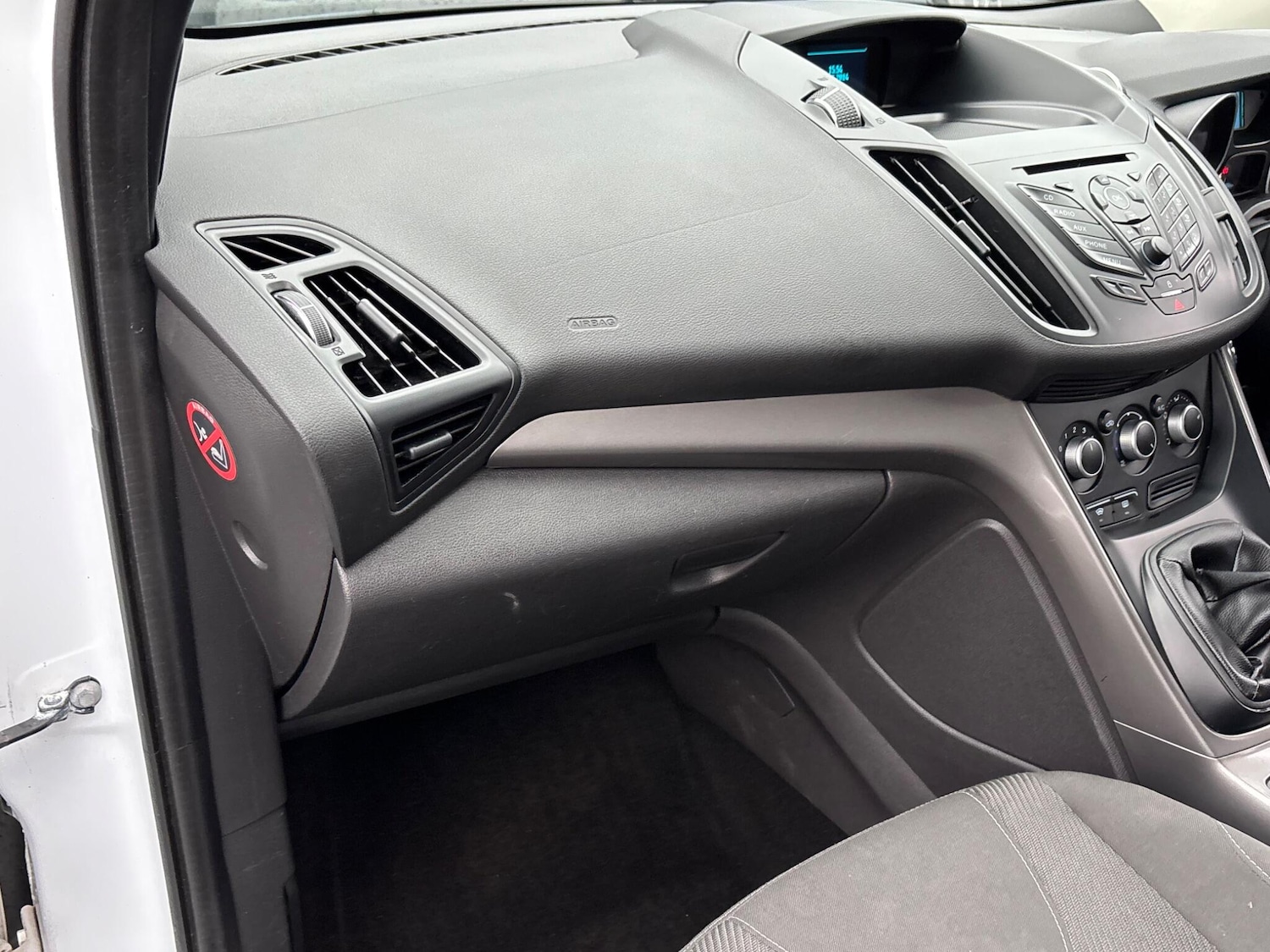 Used Ford Kuga 2014 for sale - 77440274: Photo 65