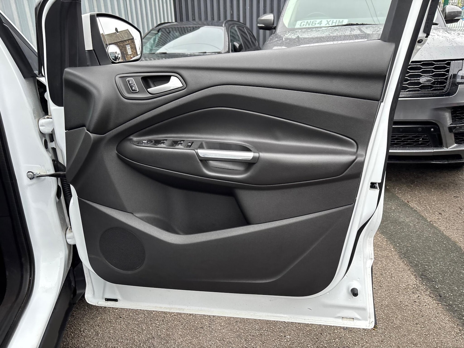 Used Ford Kuga 2014 for sale - 77440274: Photo 68