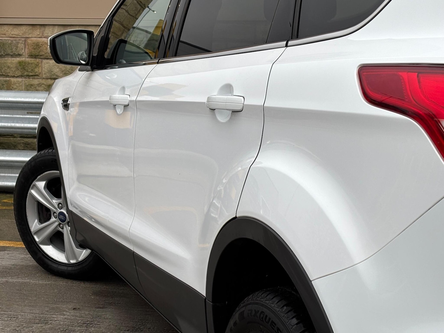 Used Ford Kuga 2014 for sale - 77440274: Photo 9