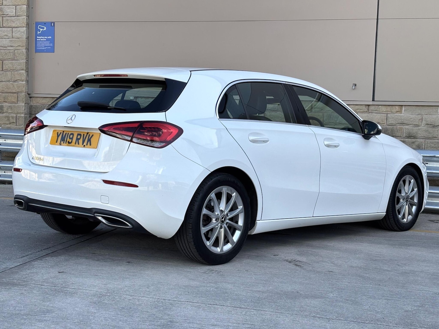 Used Mercedes-Benz A-Class 2019 for sale - 76179482: Photo 4