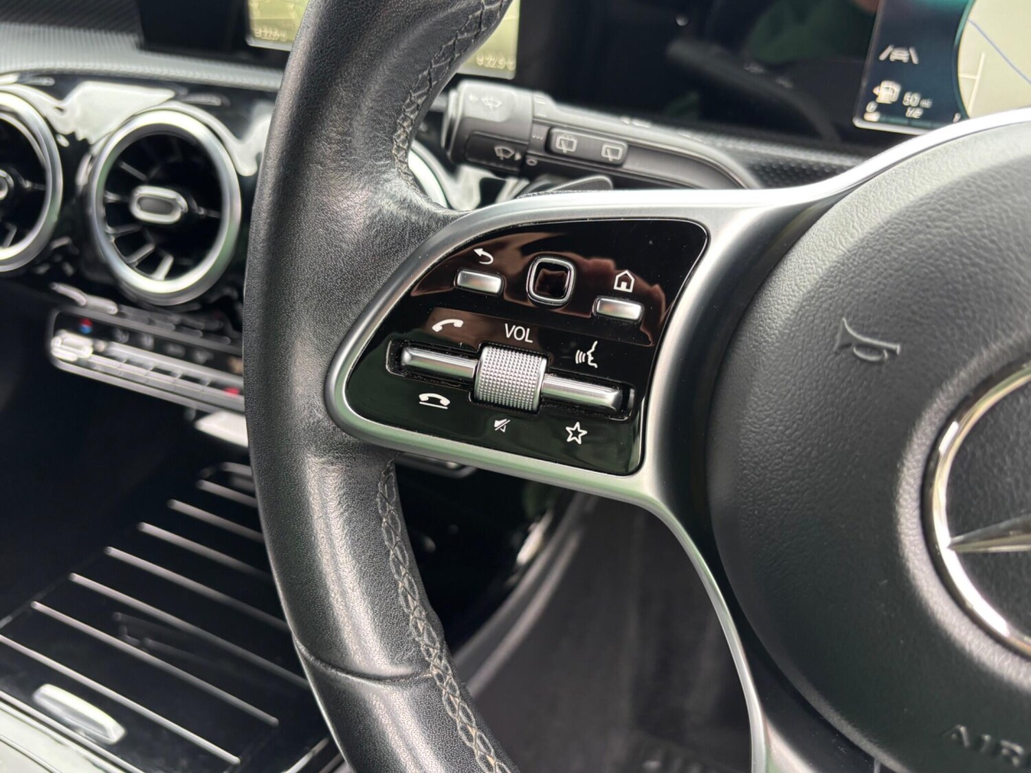 Used Mercedes-Benz A-Class 2019 for sale - 76179482: Photo 72