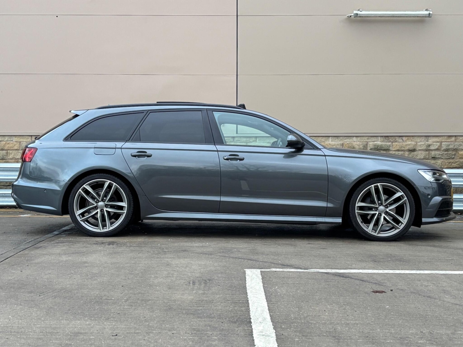 Used Audi A6 2016 for sale - 76700780: Photo 5