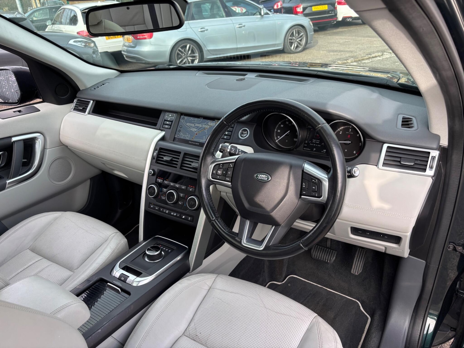 Used Land Rover Discovery Sport for sale - 77537266: Photo 13