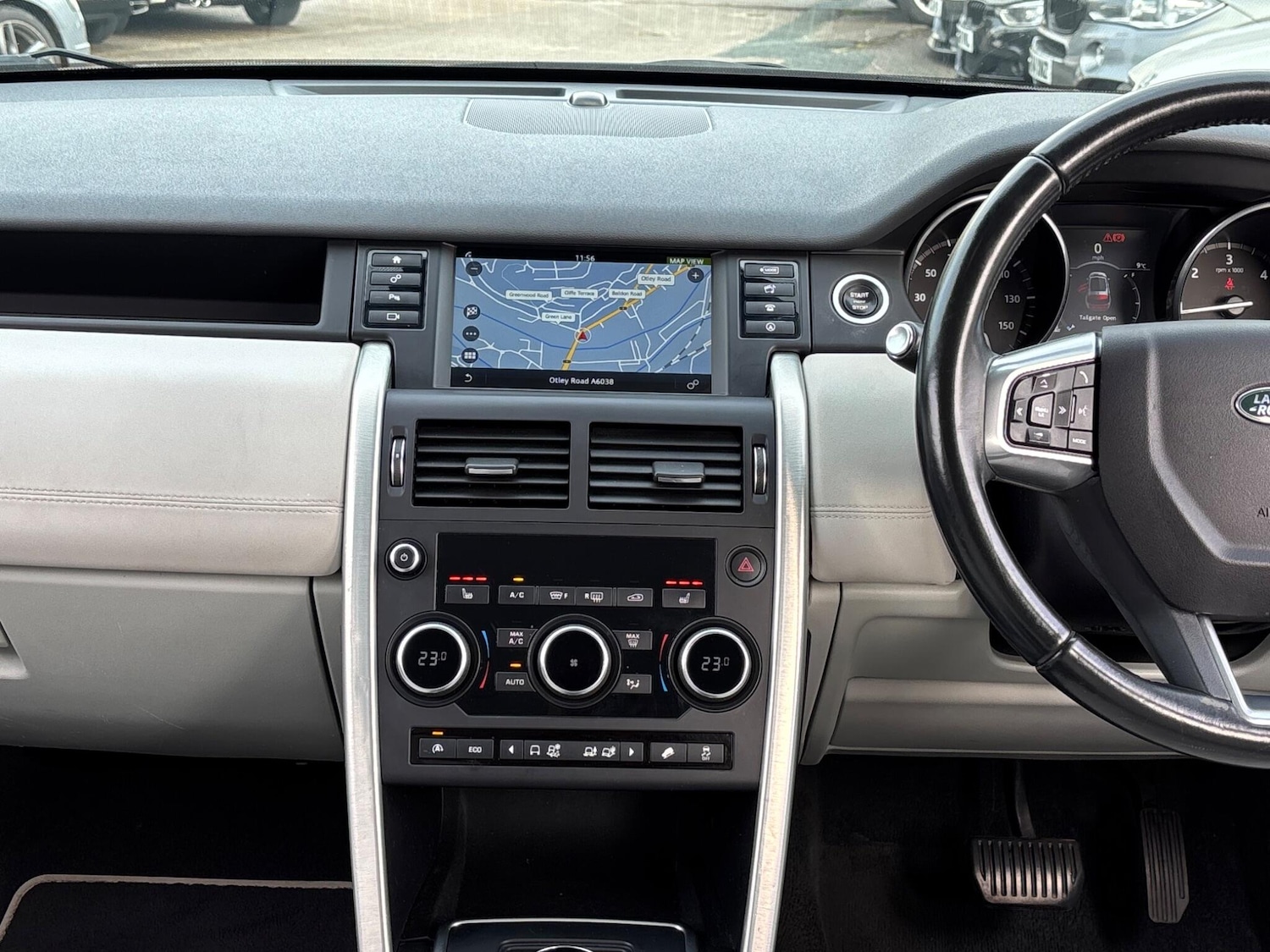 Used Land Rover Discovery Sport for sale - 77537266: Photo 15