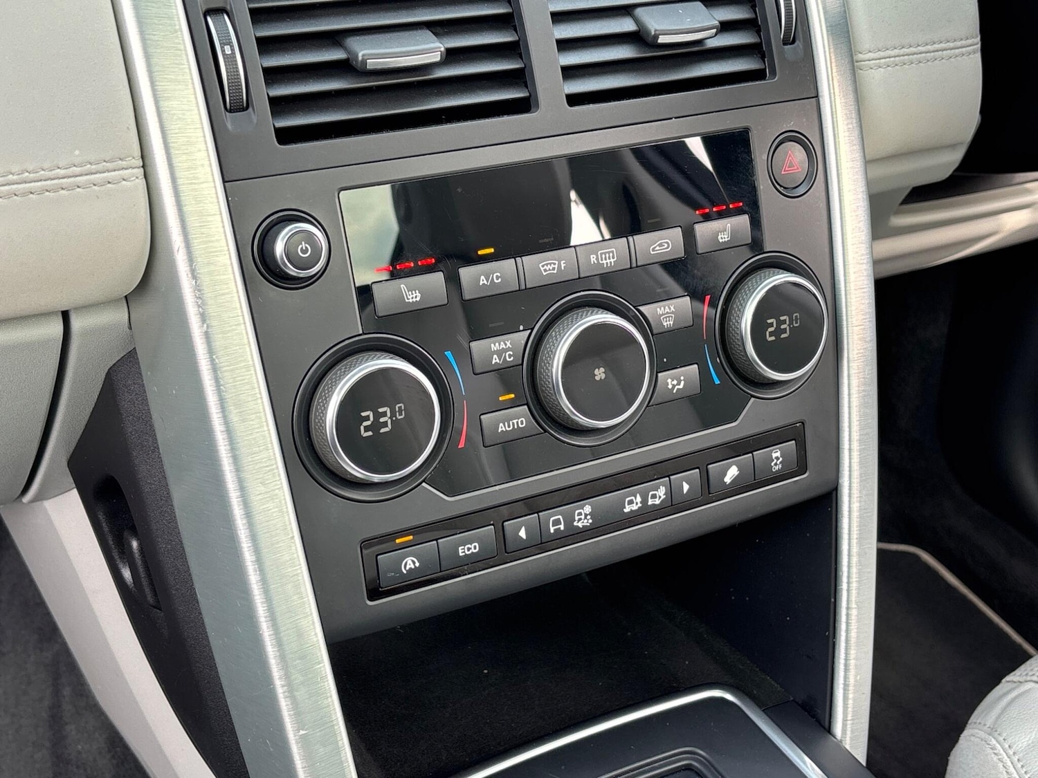 Used Land Rover Discovery Sport for sale - 77537266: Photo 16