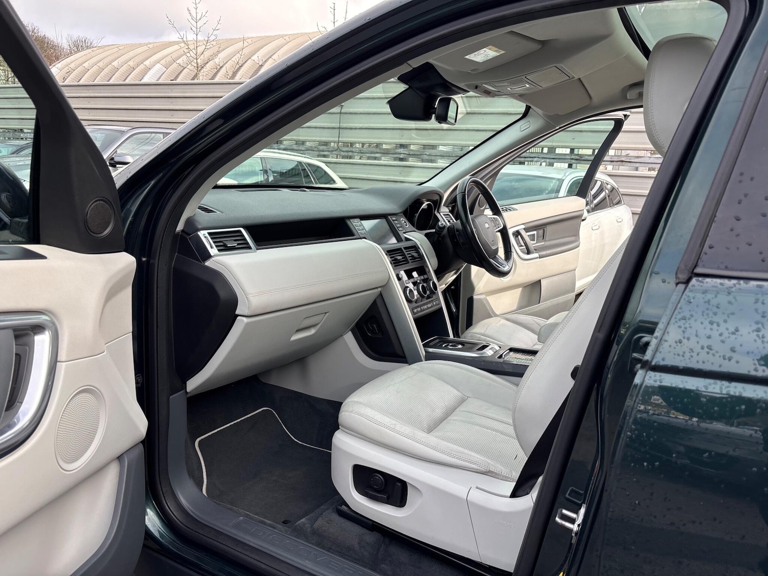 Used Land Rover Discovery Sport for sale - 77537266: Photo 42