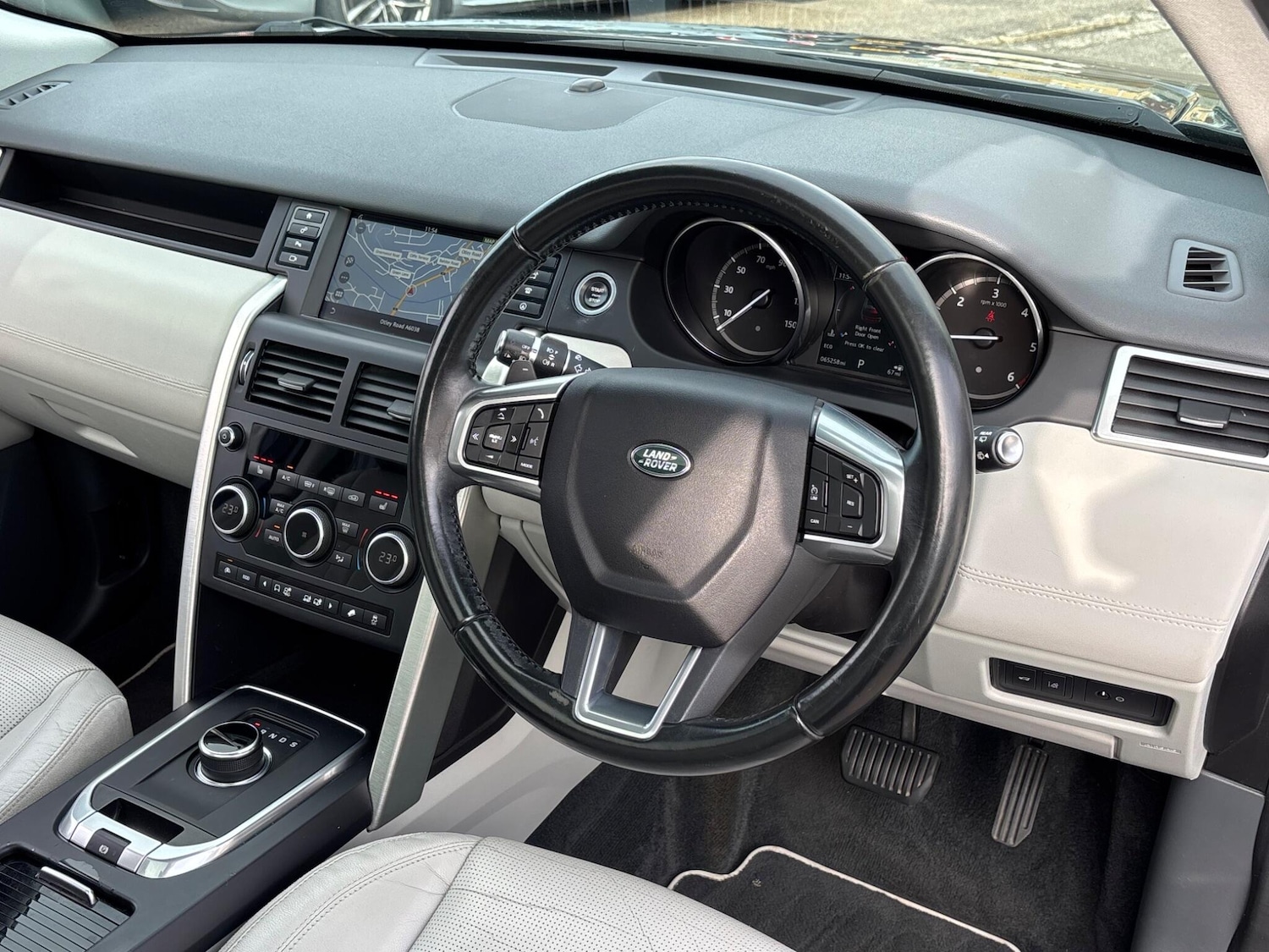 Used Land Rover Discovery Sport for sale - 77537266: Photo 44