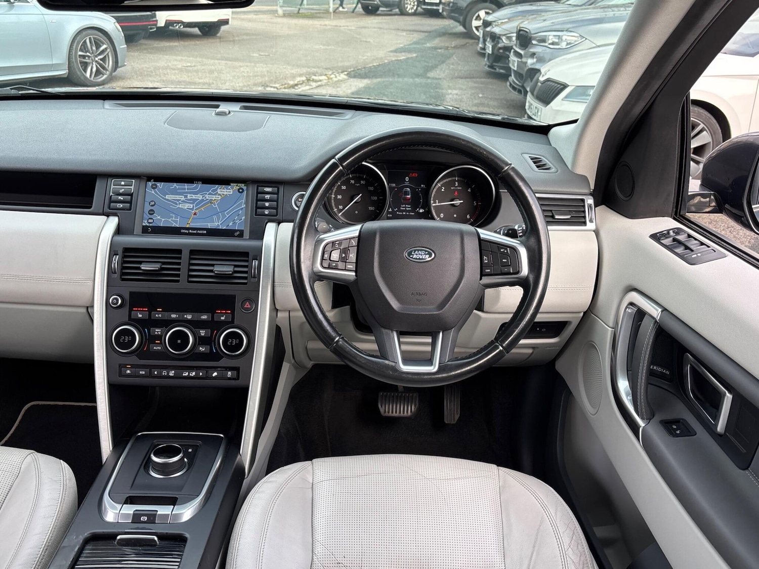 Used Land Rover Discovery Sport for sale - 77537266: Photo 46