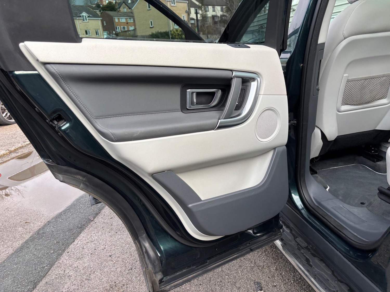 Used Land Rover Discovery Sport for sale - 77537266: Photo 63