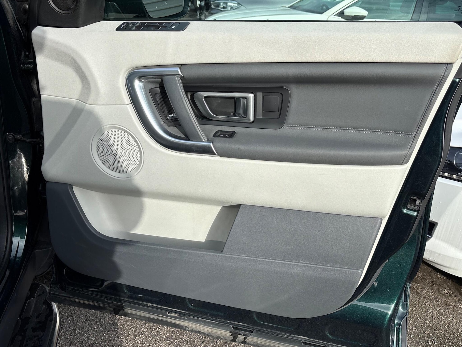 Used Land Rover Discovery Sport for sale - 77537266: Photo 71