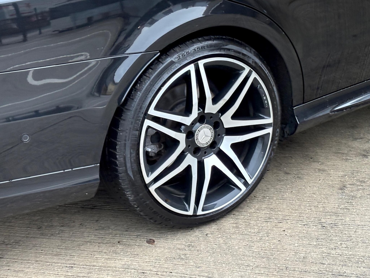 Used Mercedes-Benz E Class 2016 for sale - 76572602: Photo 42