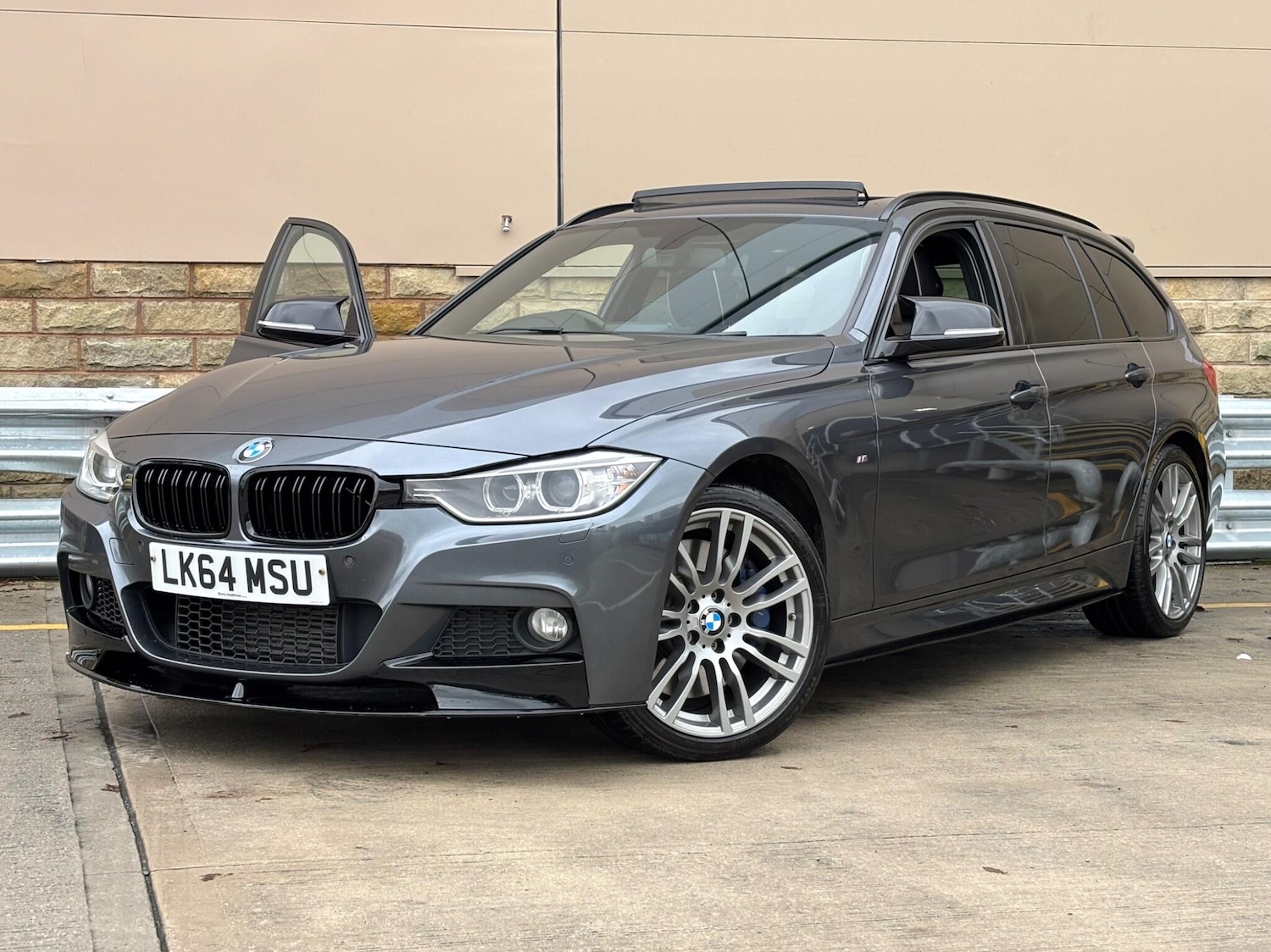 Used BMW 3 Series 2014 for sale - 76592099: Photo 27