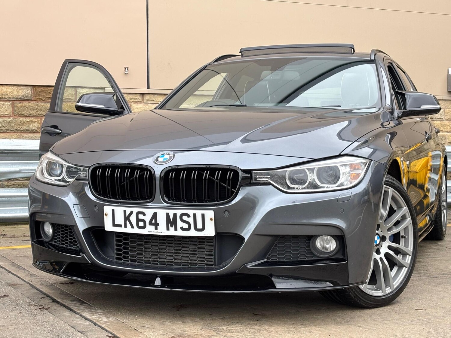 Used BMW 3 Series 2014 for sale - 76592099: Photo 29