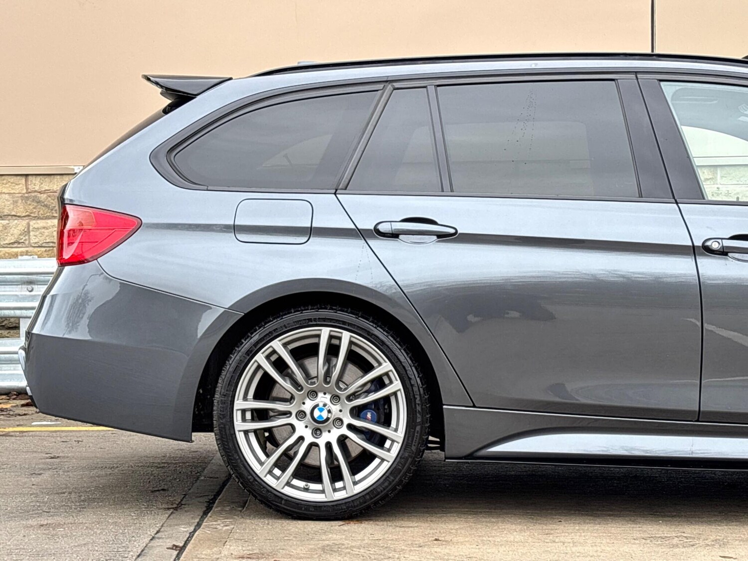 Used BMW 3 Series 2014 for sale - 76592099: Photo 39