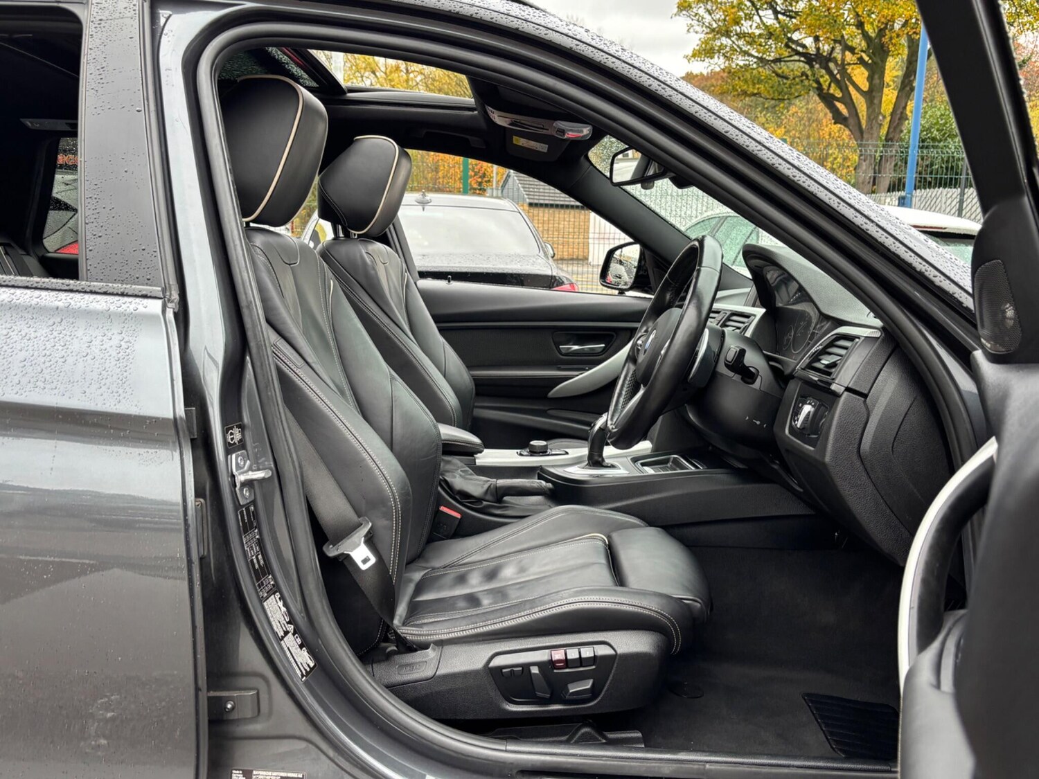 Used BMW 3 Series 2014 for sale - 76592099: Photo 49