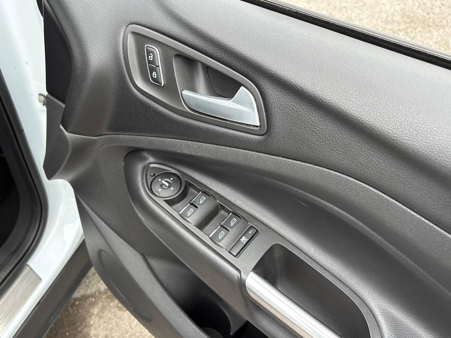 Used Ford Kuga for sale - 77854100: Photo 69