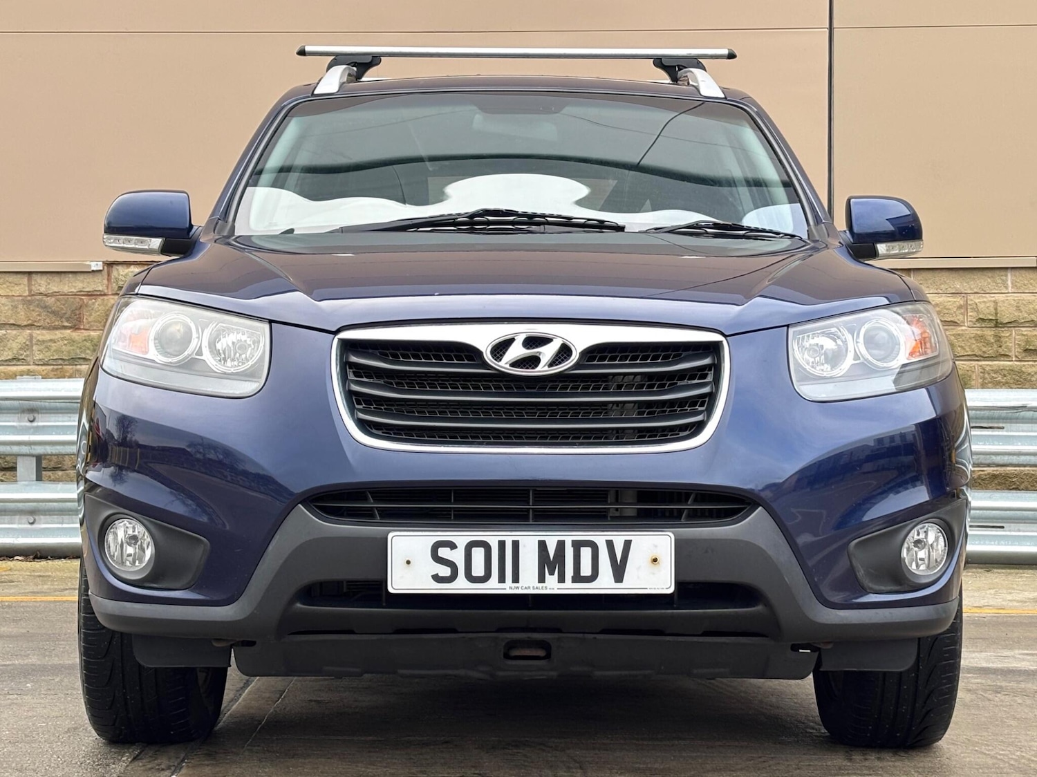 Used Hyundai Santa Fe 2011 for sale - 77120656: Photo 7