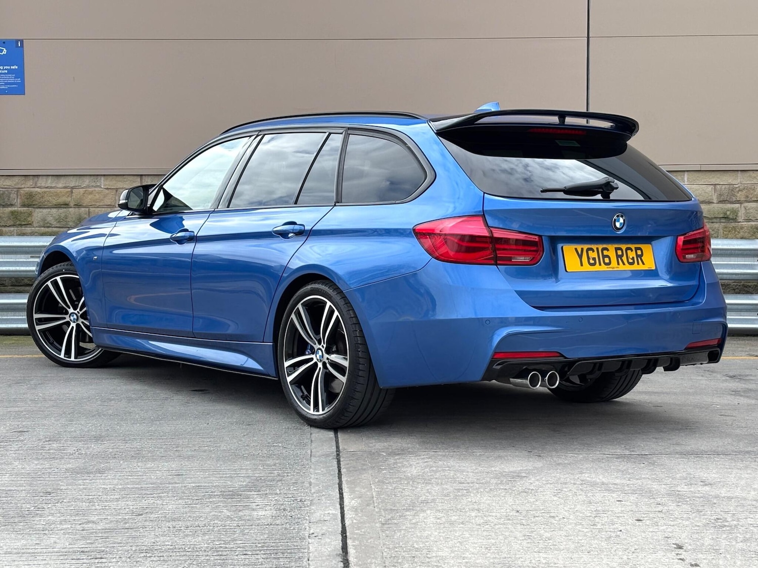 Used BMW 3 Series 2016 for sale - 77724149: Photo 3