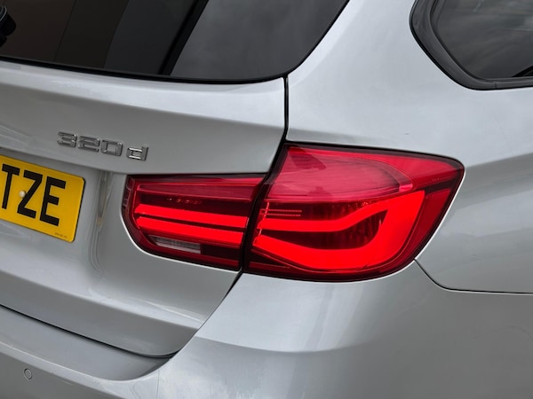 Used BMW 3 Series 2016 for sale - 76137363: Photo 12