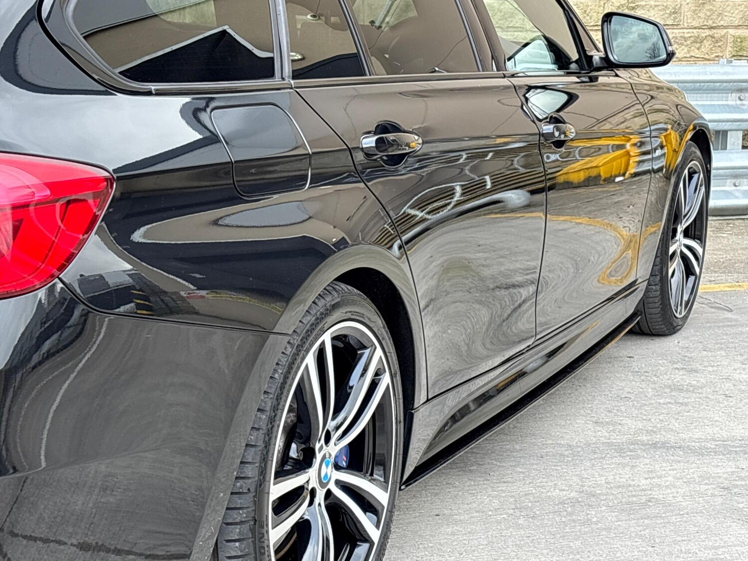 Used BMW 3 Series for sale - 77671418: Photo 32