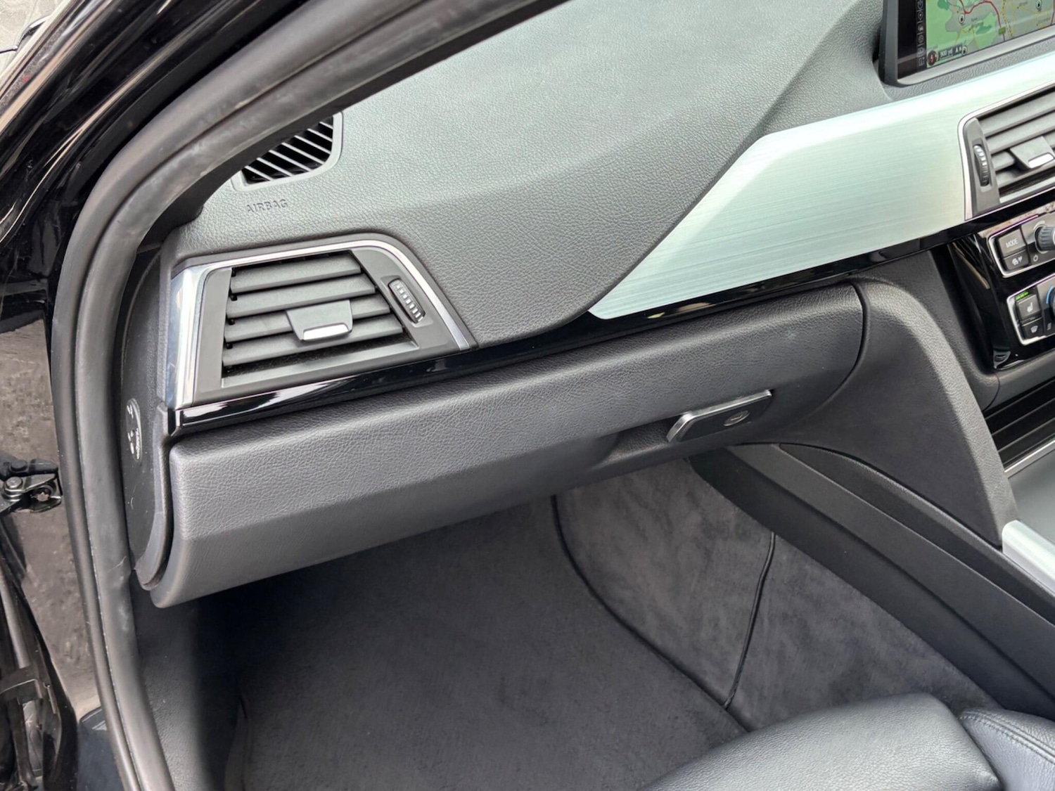 Used BMW 3 Series for sale - 77671418: Photo 71