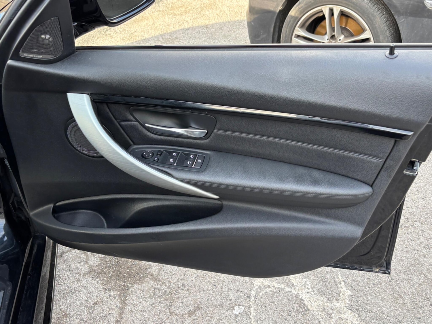 Used BMW 3 Series for sale - 77671418: Photo 72