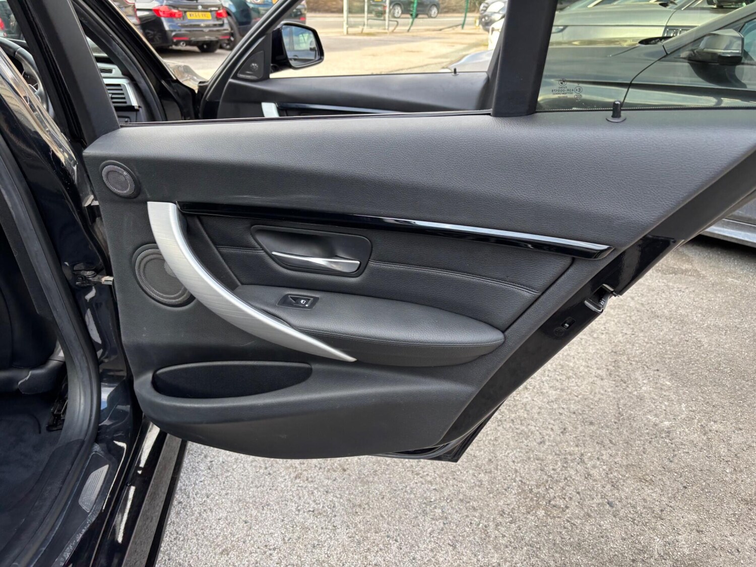 Used BMW 3 Series for sale - 77671418: Photo 74