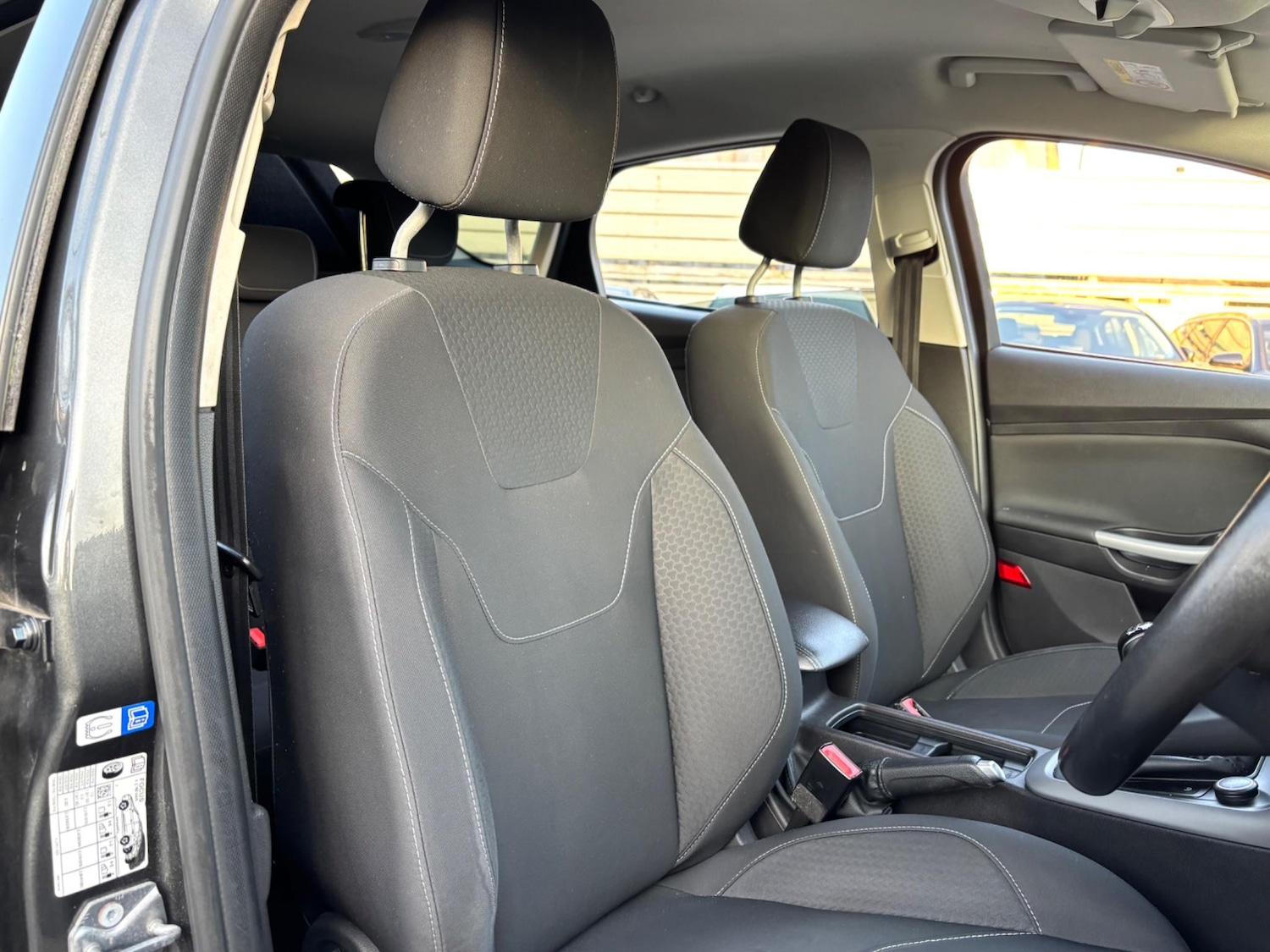 Used Ford Focus for sale - 76990100: Photo 38