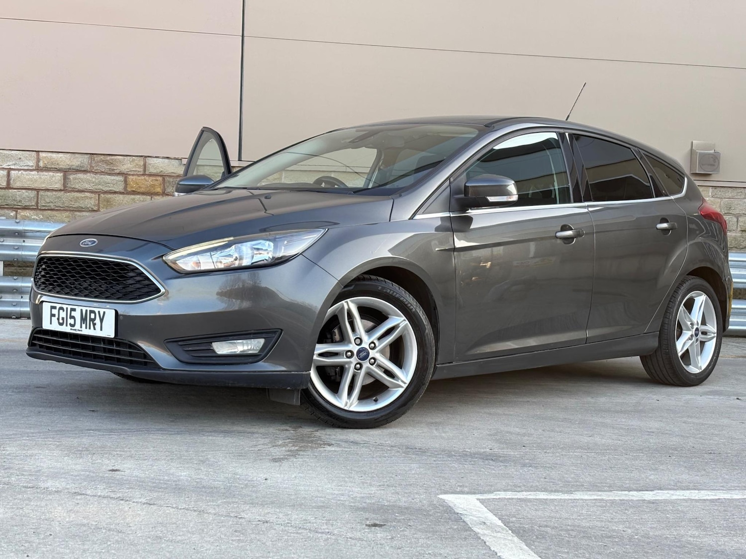 Used Ford Focus for sale - 76990100: Photo 44
