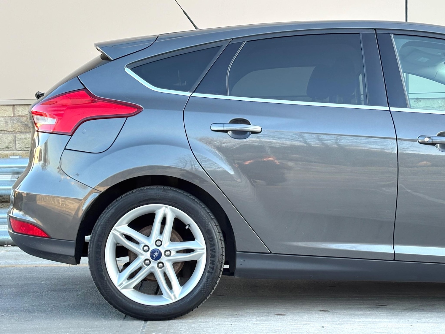 Used Ford Focus for sale - 76990100: Photo 48