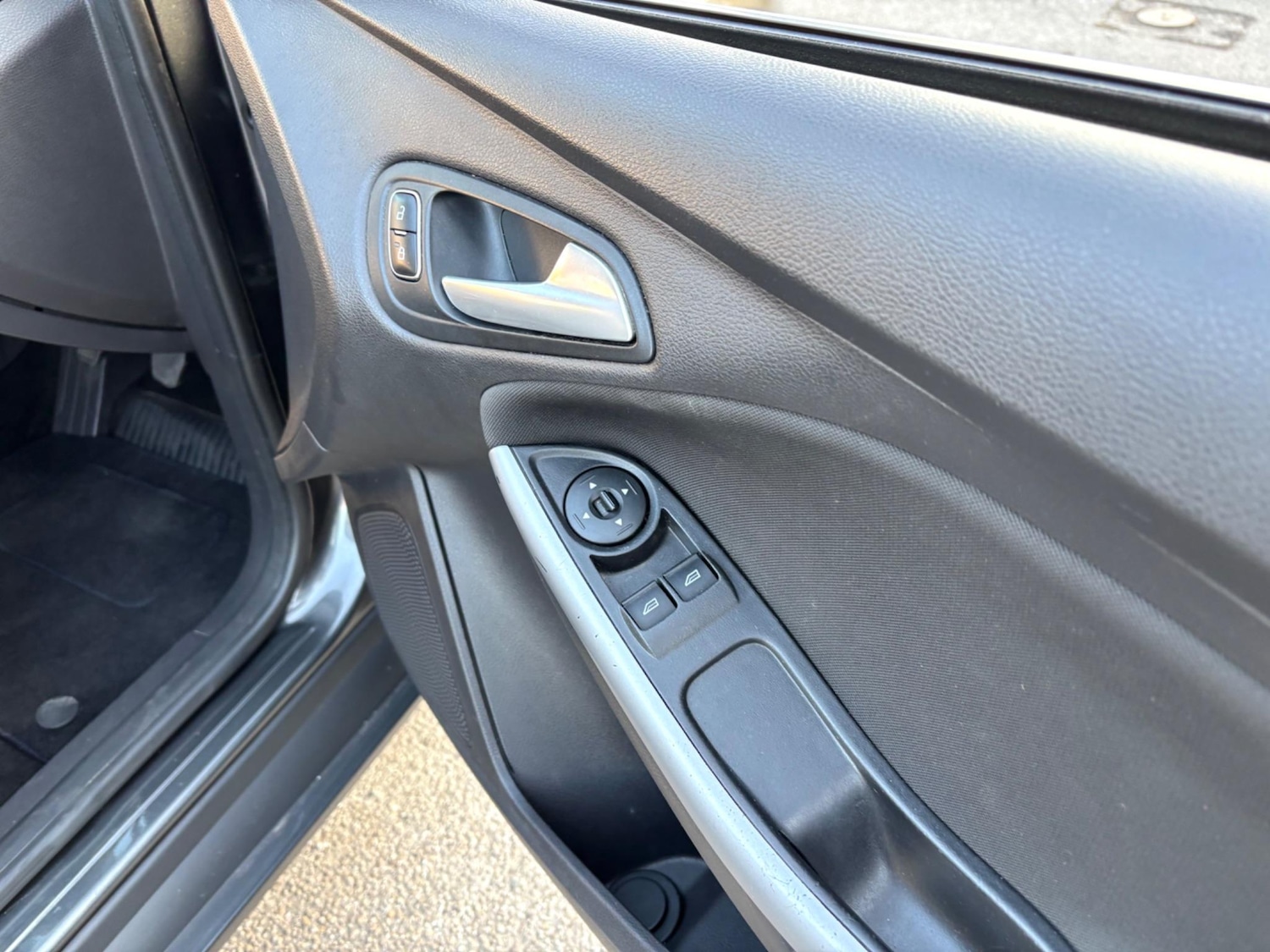 Used Ford Focus for sale - 76990100: Photo 61