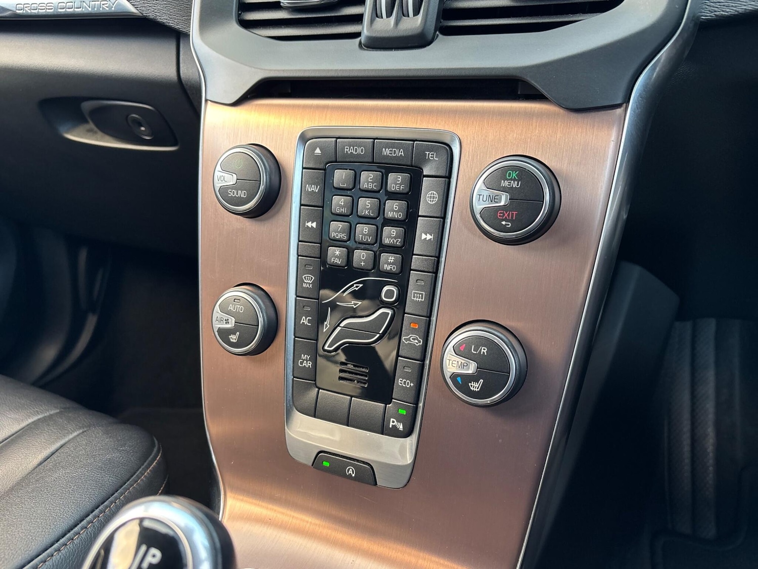 Used Volvo V40 2017 for sale - 77098078: Photo 17