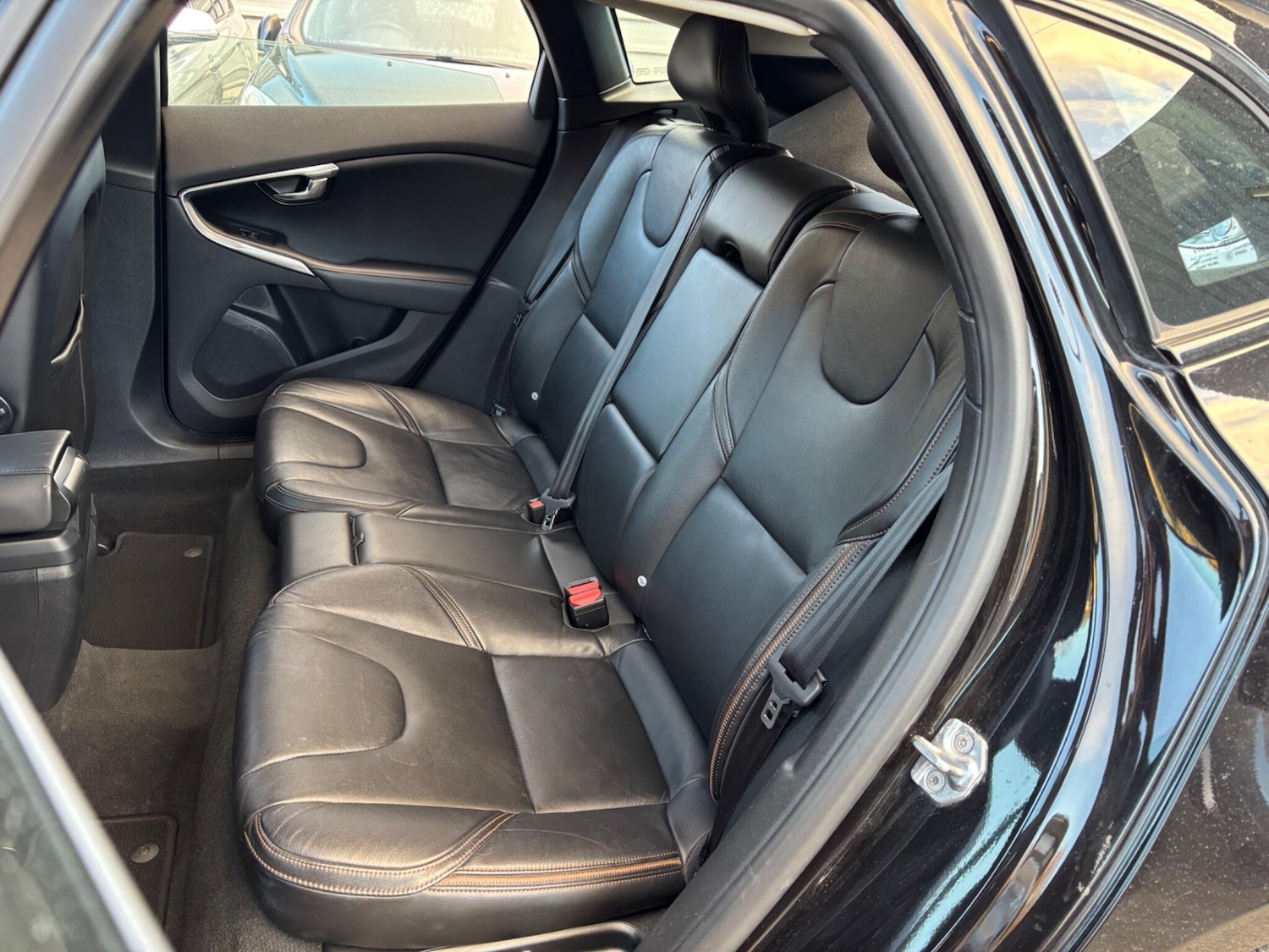 Used Volvo V40 2017 for sale - 77098078: Photo 66