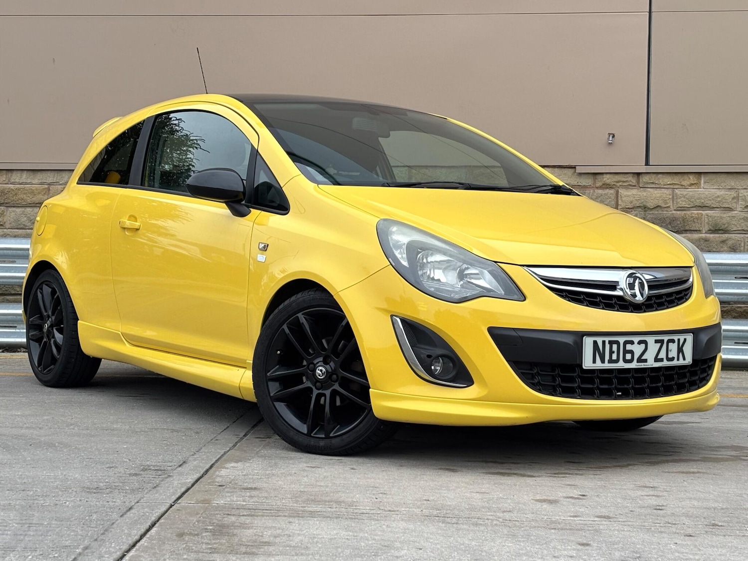 Used Vauxhall Corsa 2013 for sale - 76295233: Photo 1