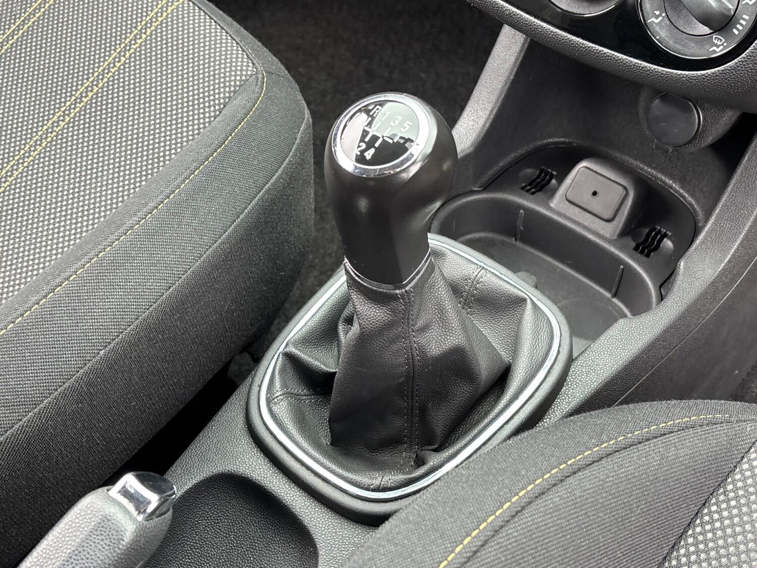 Used Vauxhall Corsa 2013 for sale - 76295233: Photo 48