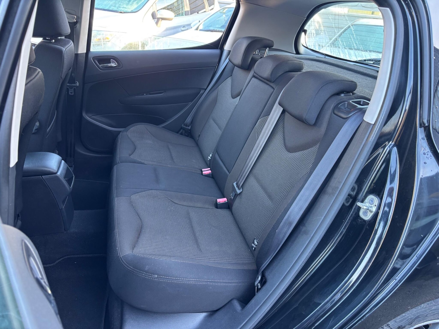 Used Peugeot 308 2013 for sale - 76936323: Photo 22