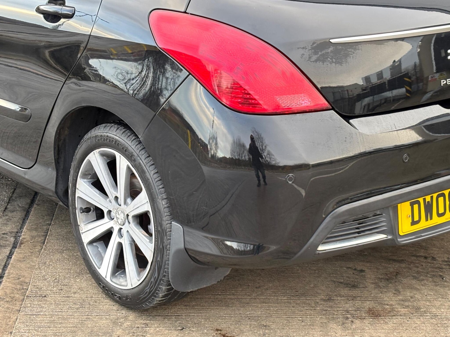 Used Peugeot 308 2013 for sale - 76936323: Photo 35