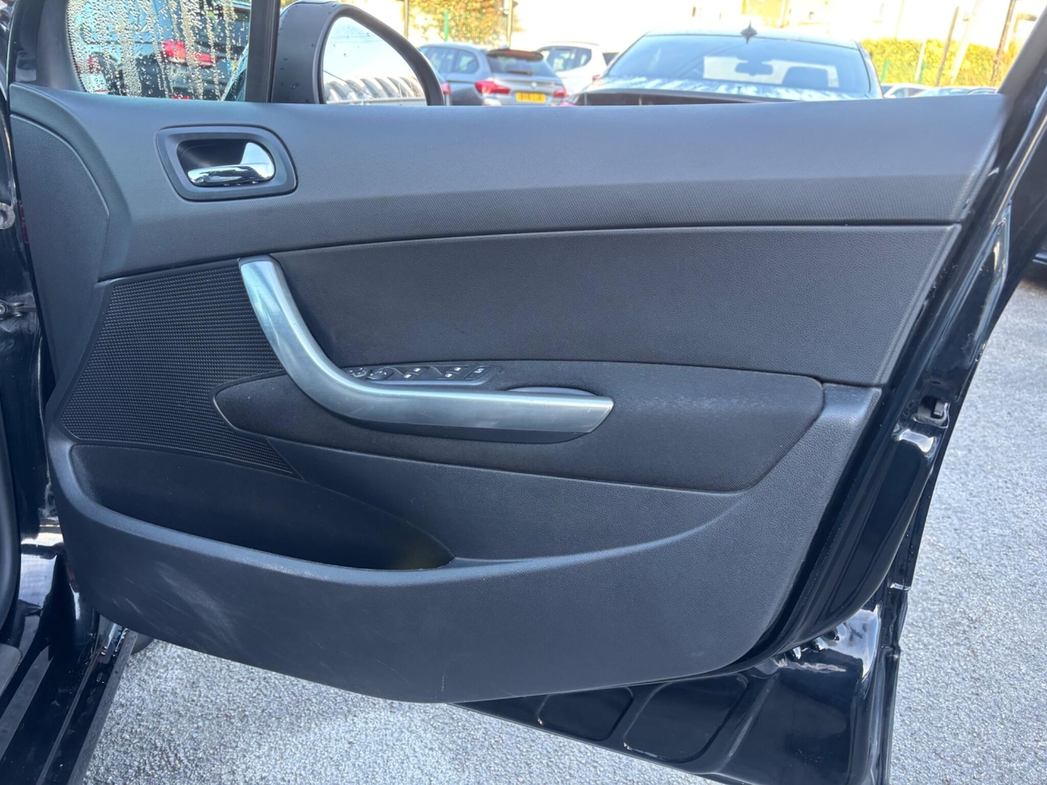 Used Peugeot 308 2013 for sale - 76936323: Photo 57