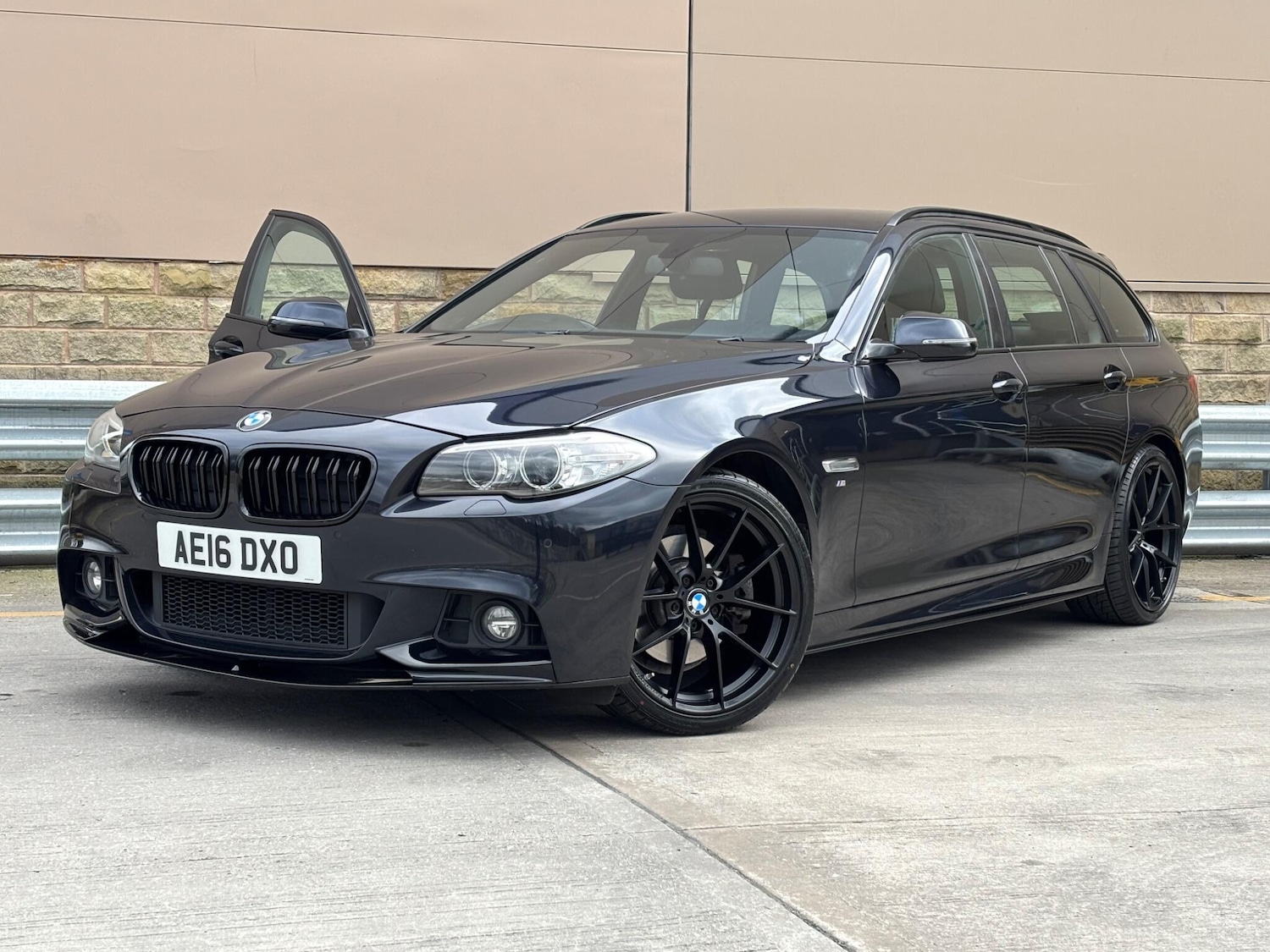 Used BMW 5 Series for sale - 77926213: Photo 25