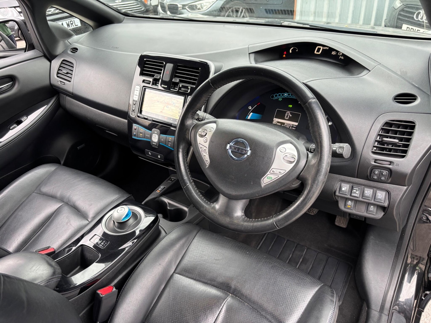 Used Nissan Leaf 2015 for sale - 76109300: Photo 12