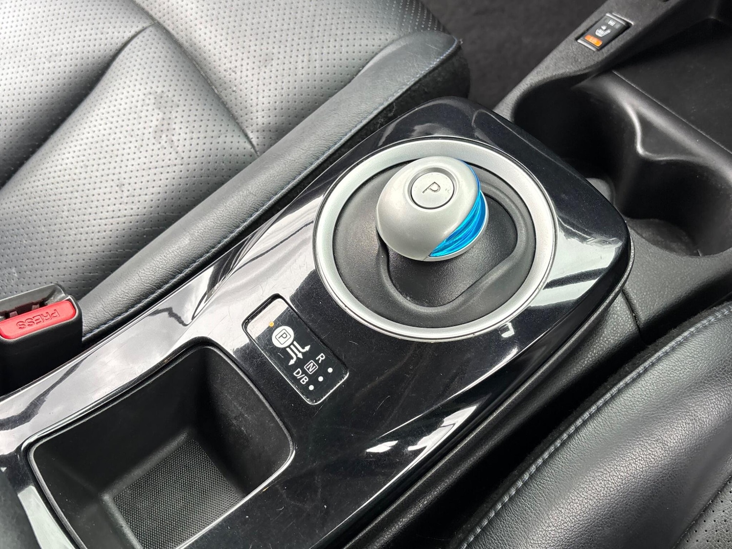 Used Nissan Leaf 2015 for sale - 76109300: Photo 14
