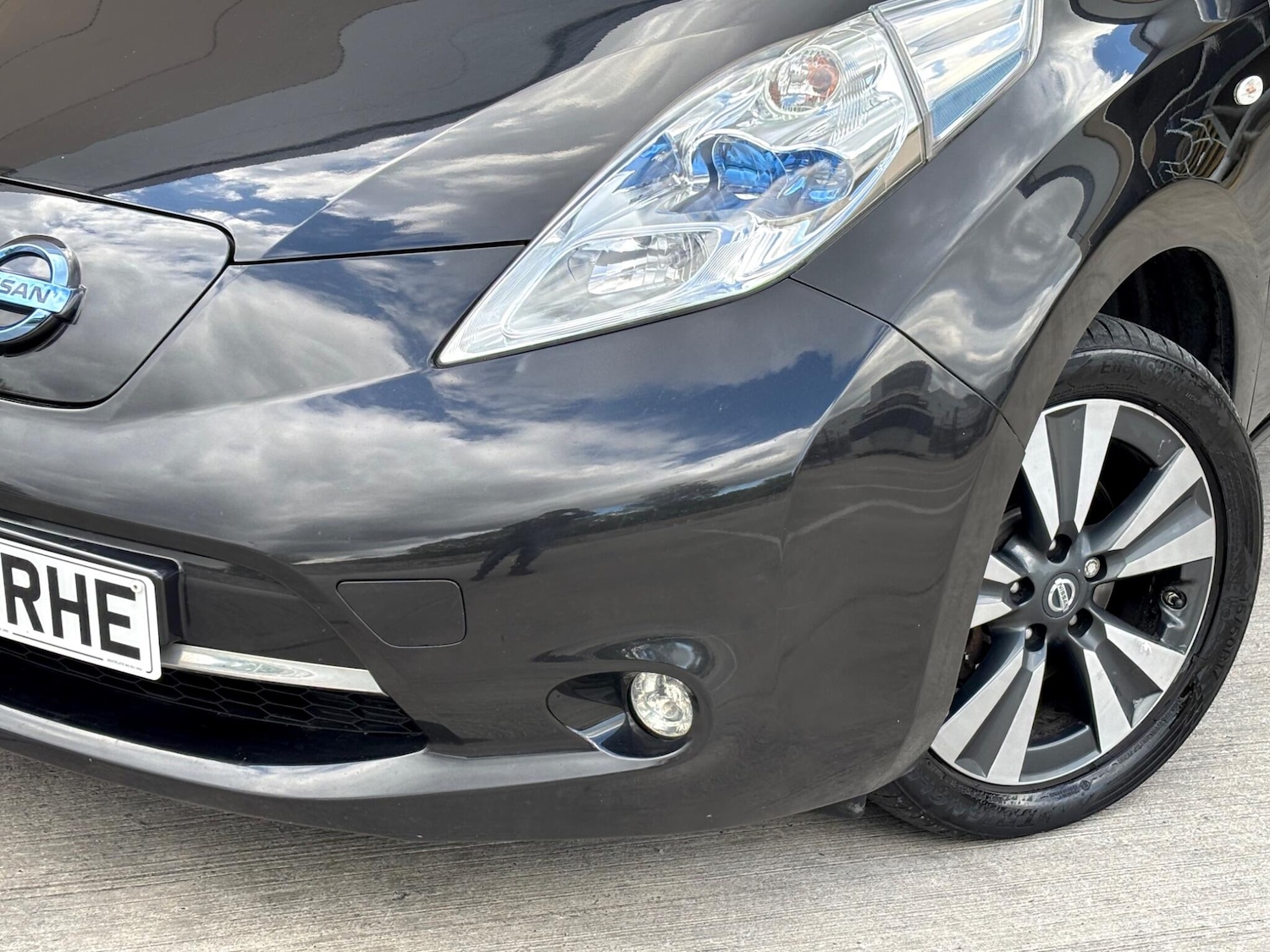 Used Nissan Leaf 2015 for sale - 76109300: Photo 29
