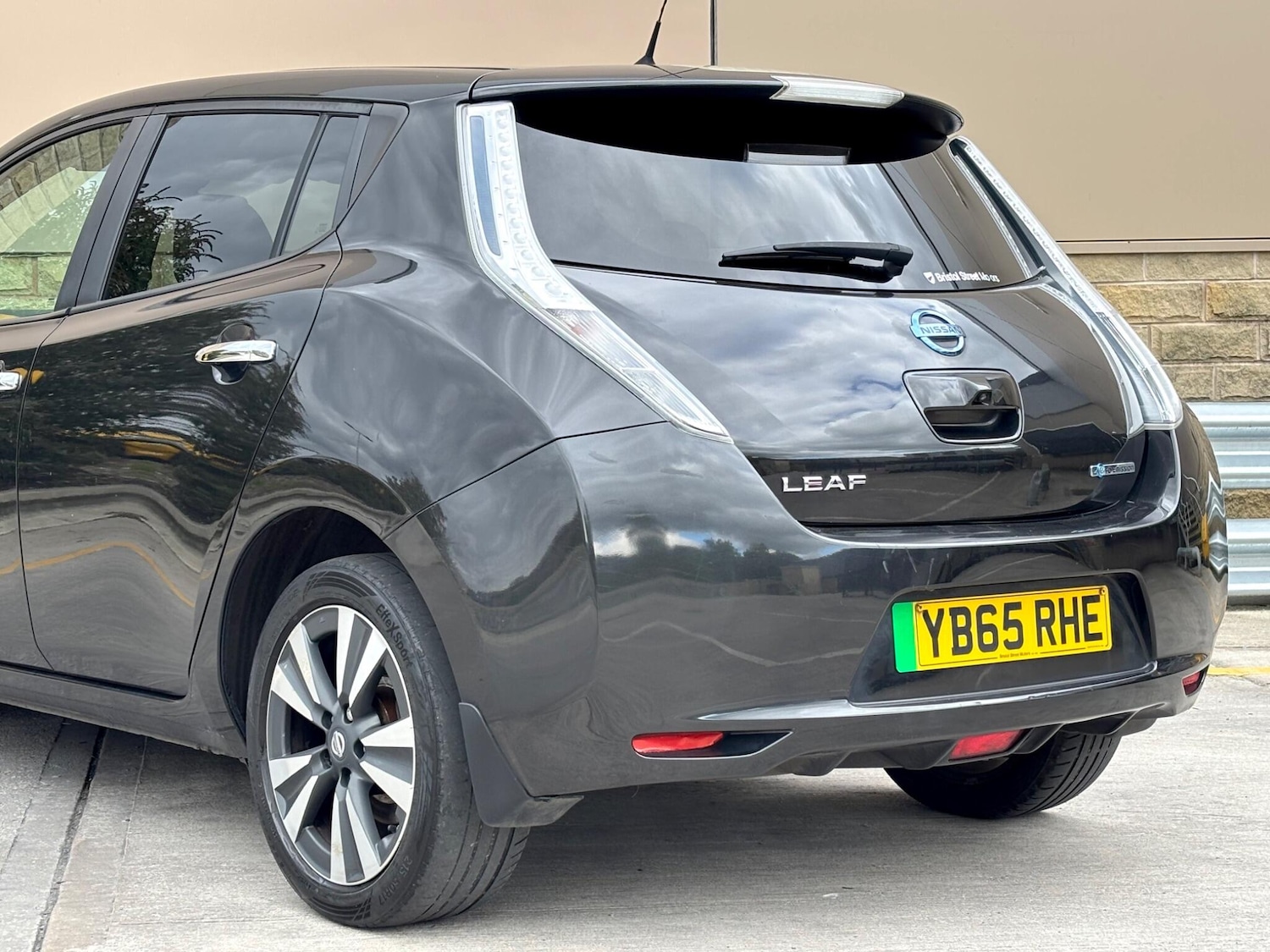 Used Nissan Leaf 2015 for sale - 76109300: Photo 36