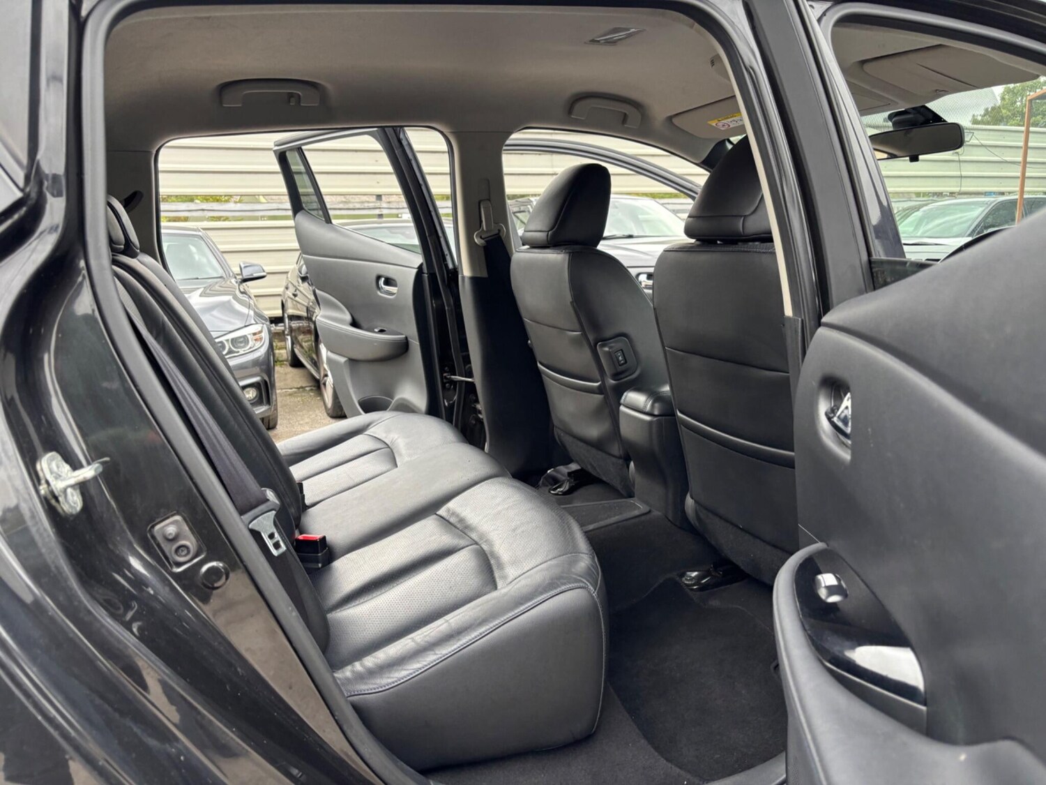 Used Nissan Leaf 2015 for sale - 76109300: Photo 65