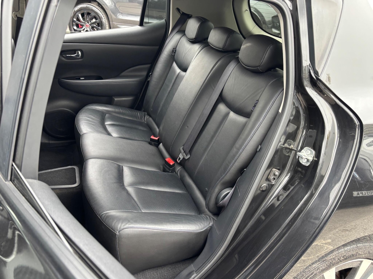Used Nissan Leaf 2015 for sale - 76109300: Photo 68