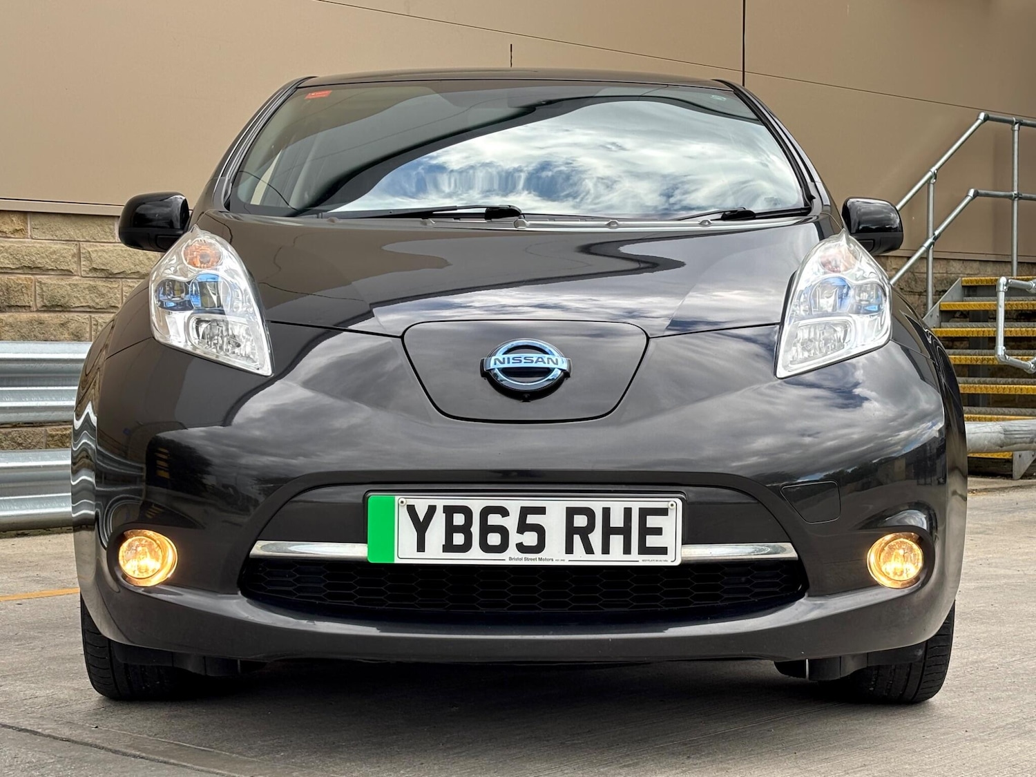 Used Nissan Leaf 2015 for sale - 76109300: Photo 7