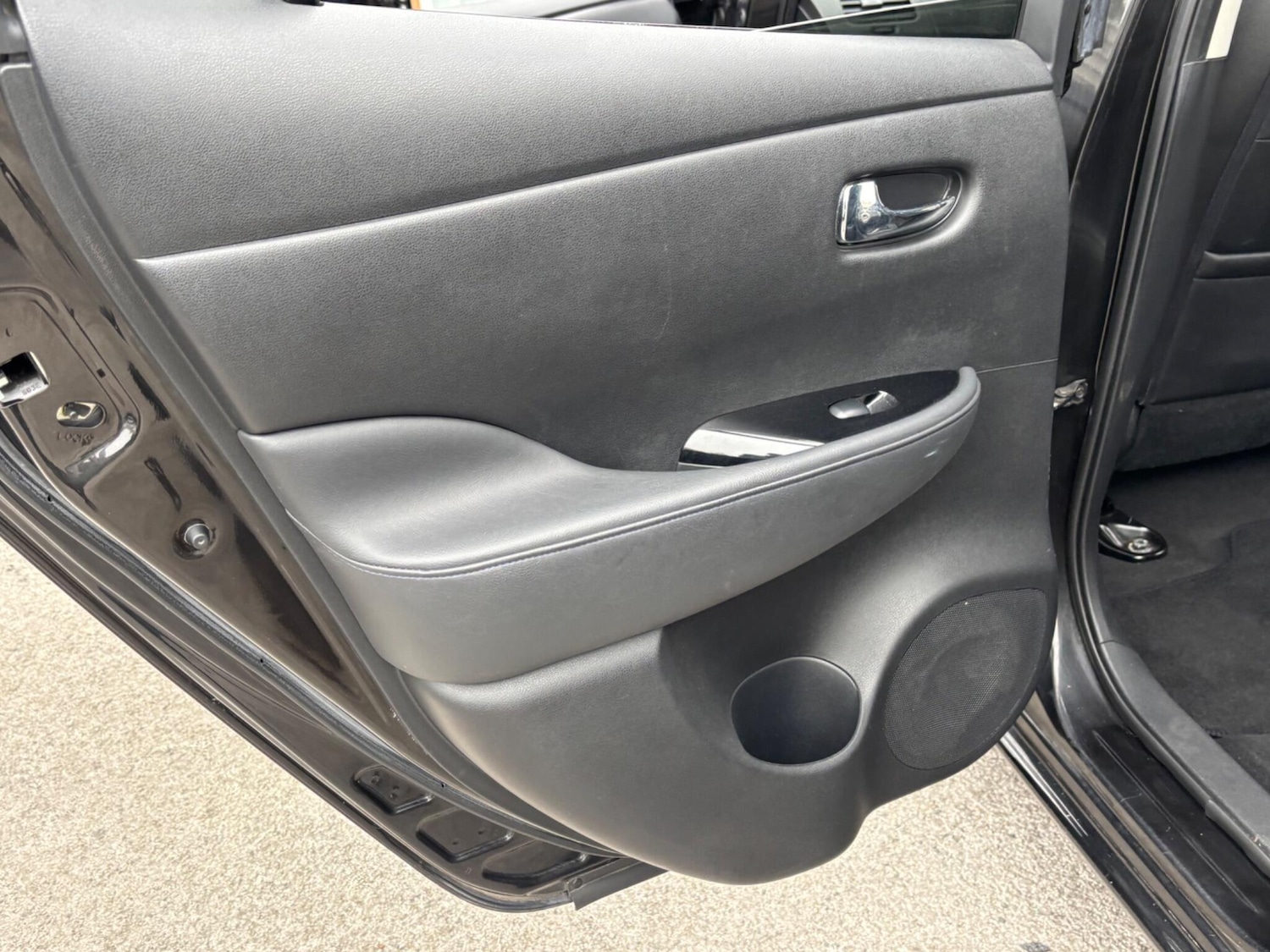 Used Nissan Leaf 2015 for sale - 76109300: Photo 77
