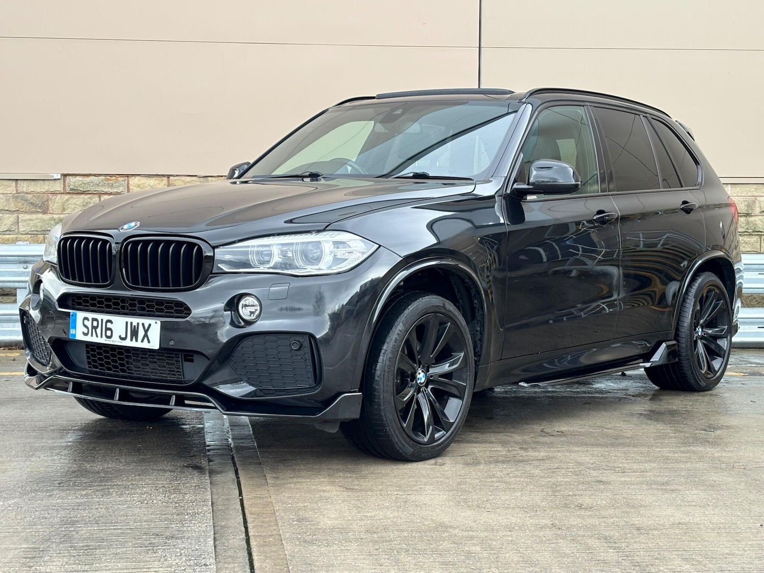 Used BMW X5 2016 for sale - 76975549: Photo 6